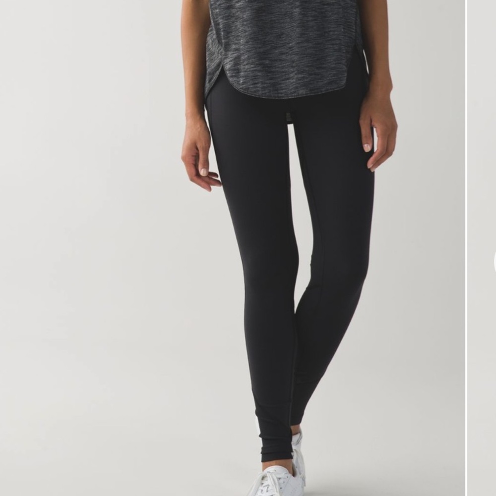 Lululemon black leggings - drop it like it’s hot